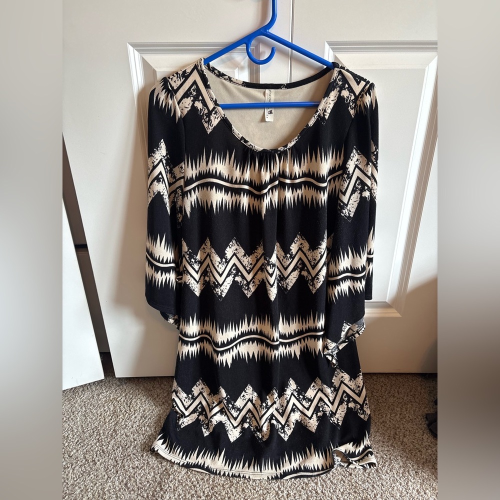 Pink Owl Black and White 3/4 Sleeve Tunic